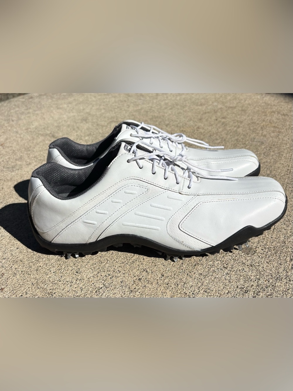 FootJoy SuperLites 58117 Men’s 11M White Spiked Golf Shoes
